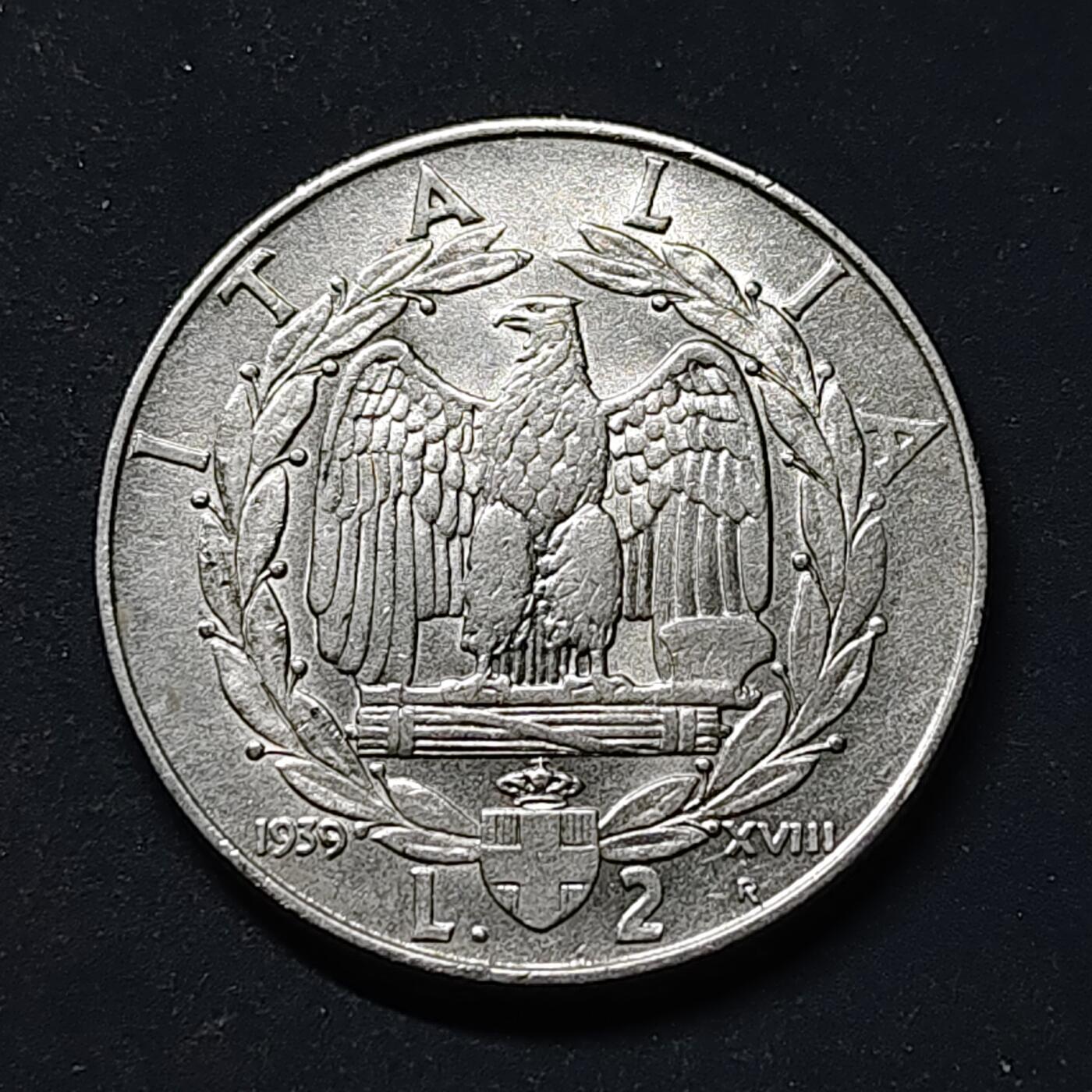 【全场包邮】纯粹捡漏拍518场 意大利1939年艾曼努尔三世2里拉 UNC品相