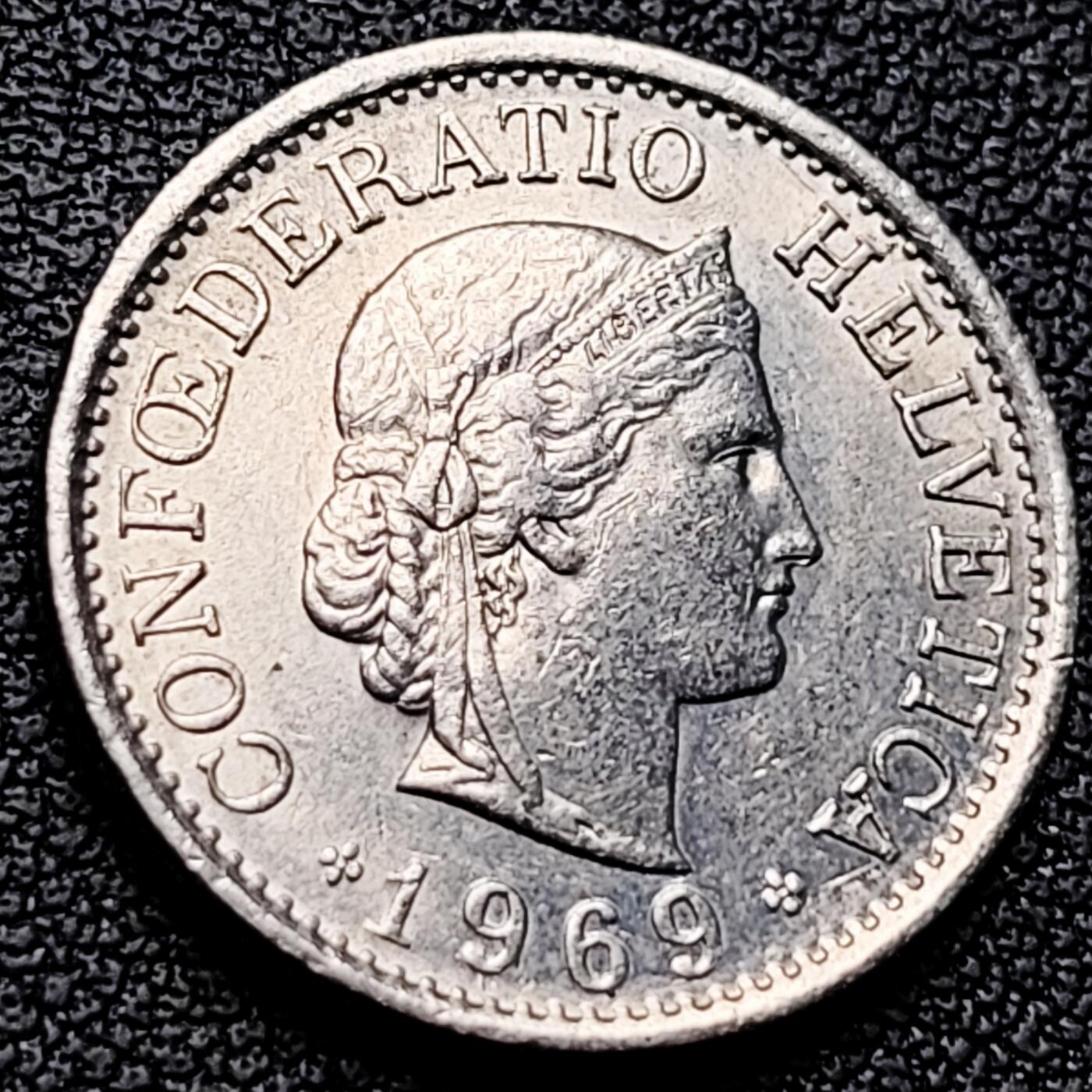 泉币菌-第220场-拍品多 请提前出价 。