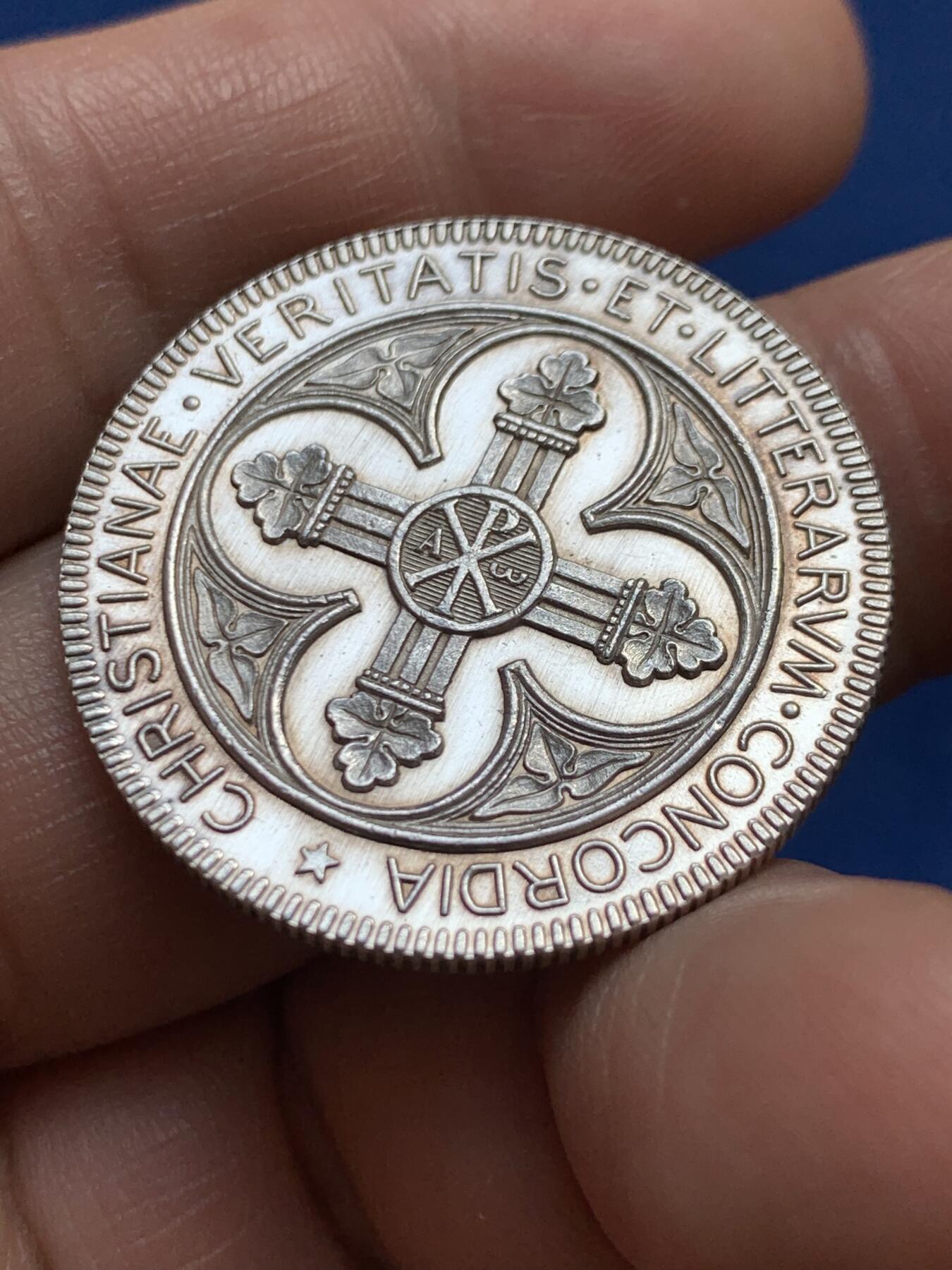 《竞宝斋》第477场 周日，周一 2场连拍 （全场包邮）欢迎送拍 法国圣十字学院银章，正面奥尔良大教堂，ARGENT，13.3克，32.2mm