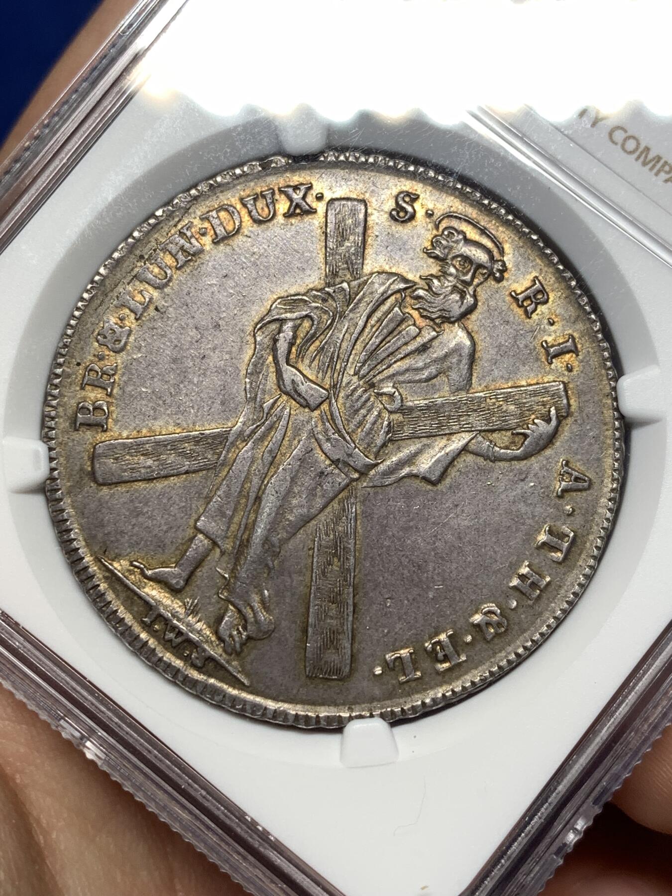 《竞宝斋》第477场 周日，周一 2场连拍 （全场包邮）欢迎送拍