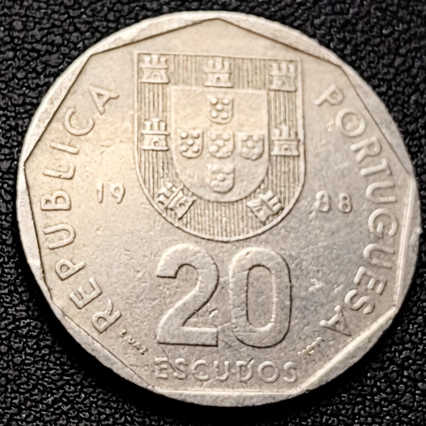 泉币菌-第220场-拍品多 请提前出价 。