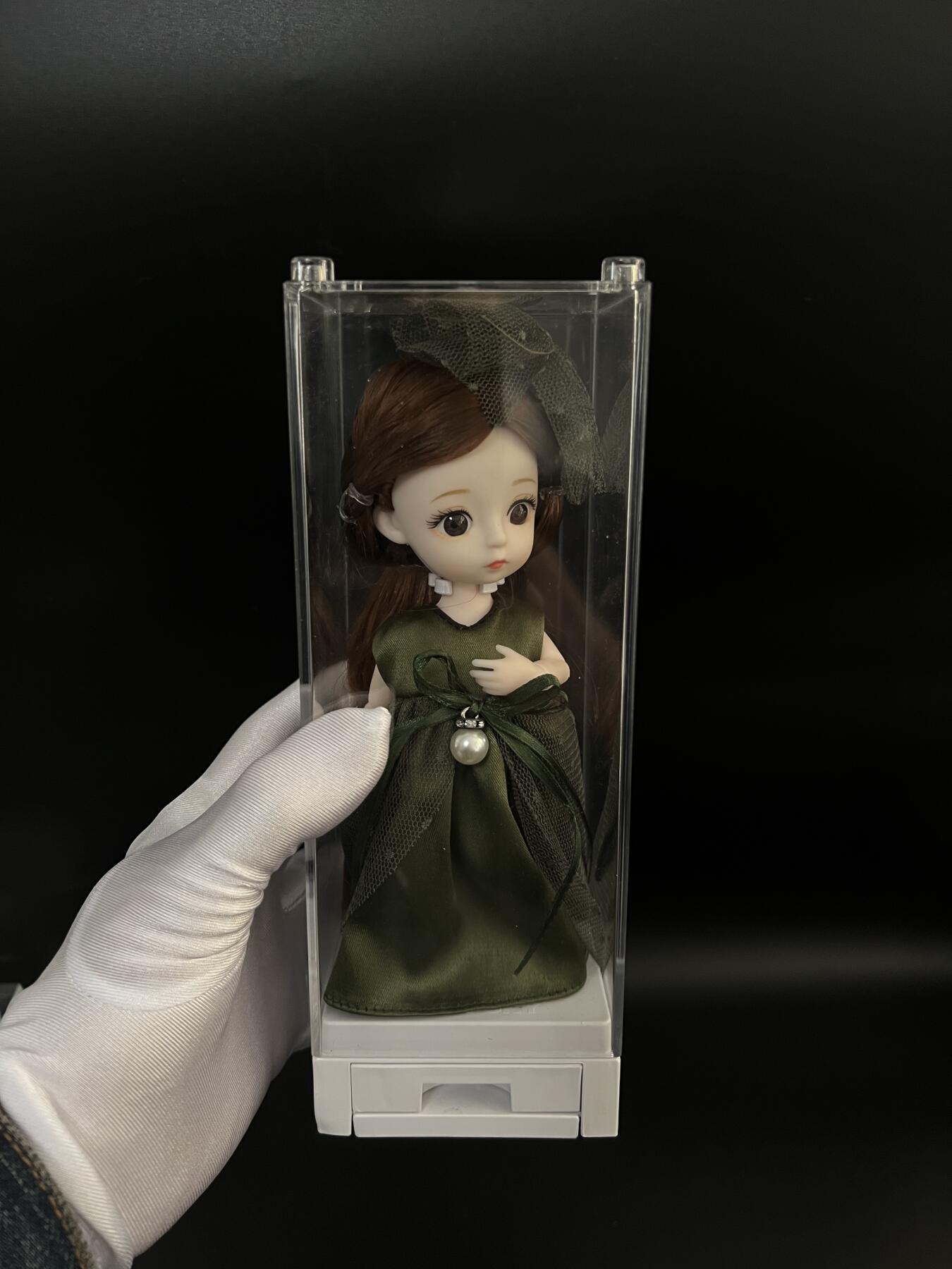 零元拍：正版食玩叮小马娃娃，可动素体，无瑕疵。积木格纳库收纳箱，底部抽屉可开，内含糖果一枚，购于伊藤洋华堂。高21.5CM（格纳库）无包装盒。