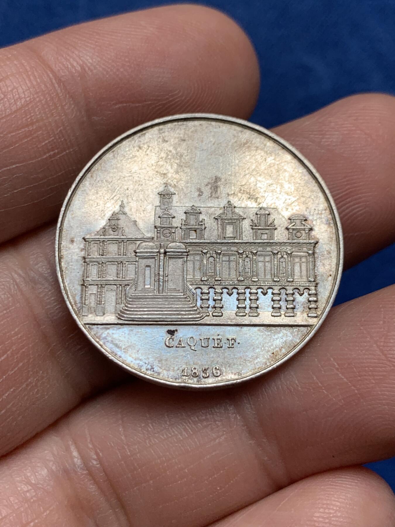 《竞宝斋》第477场 周日，周一 2场连拍 （全场包邮）欢迎送拍