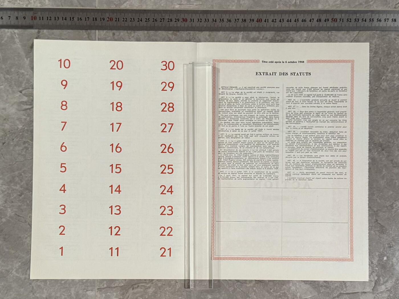 上世纪初国外股票金融票证限时拍，全场包邮0佣金，第260407期  【乾奕收藏】比利时莱科克糖果巧克力有限公司1944年10月6日无记名股票，编号003324，15000000法郎资本，分为3750股，品相以图为准，适合老证券、股票、历史资料收藏。