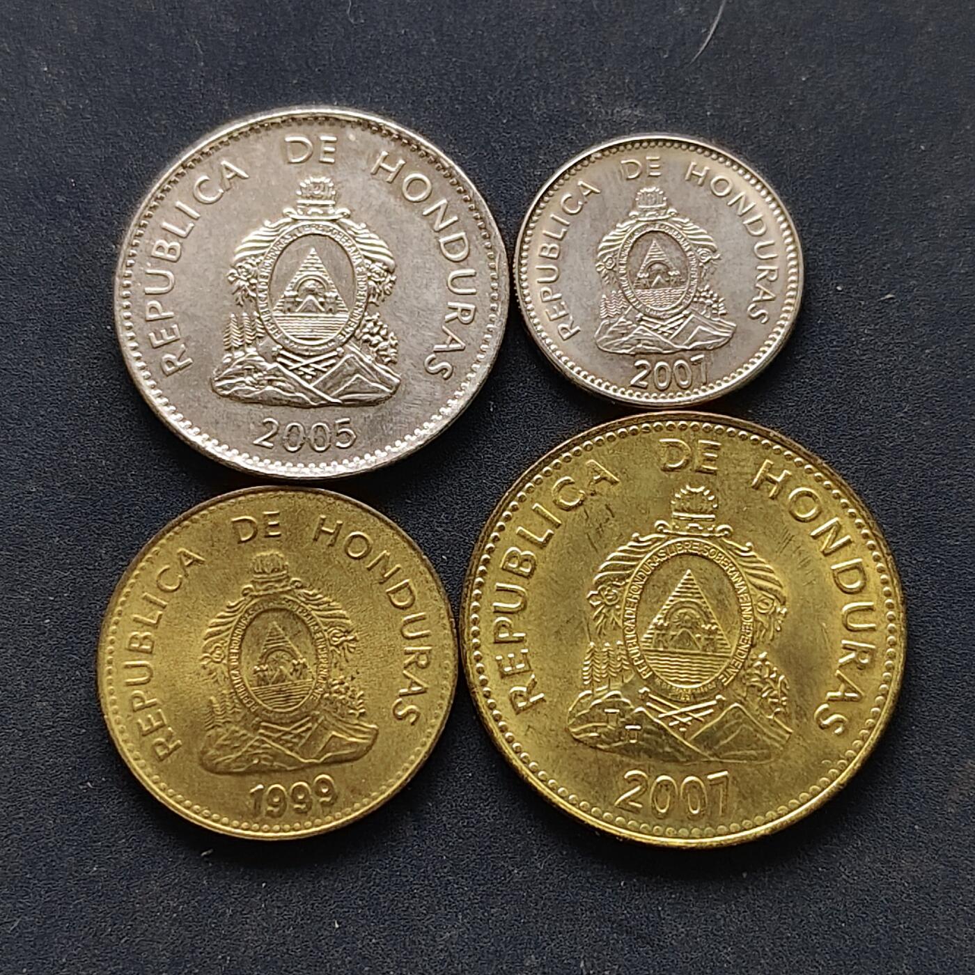 【全场包邮】纯粹捡漏拍518场 洪都拉斯1999-2007年4枚套币