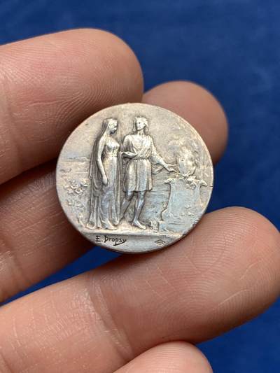 《竞宝斋》第477场 周日，周一 2场连拍 （全场包邮）欢迎送拍 - 名家名作 法国天使婚礼银章 5.15克 21.8mm 丰饶角银标