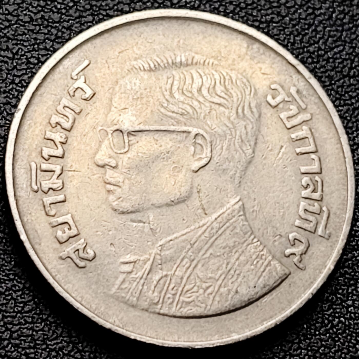 泉币菌-第220场-拍品多 请提前出价 。