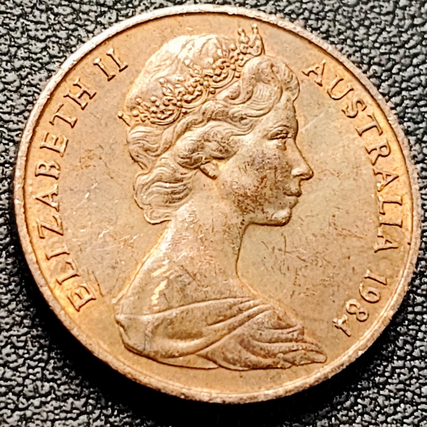 泉币菌-第220场-拍品多 请提前出价 。