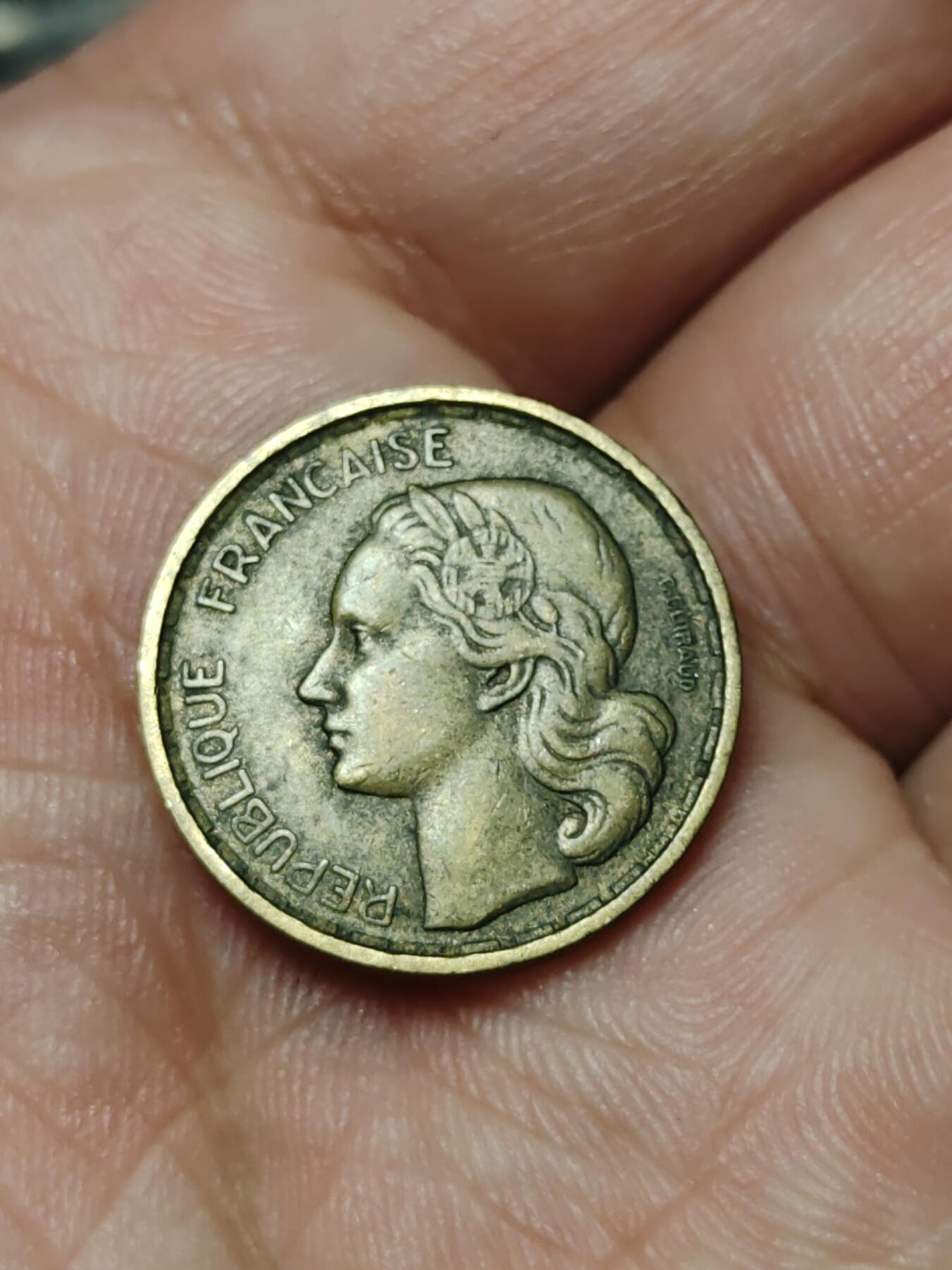 2026年第四十一场(总第二百一十场）外国好品散币场(免佣金)