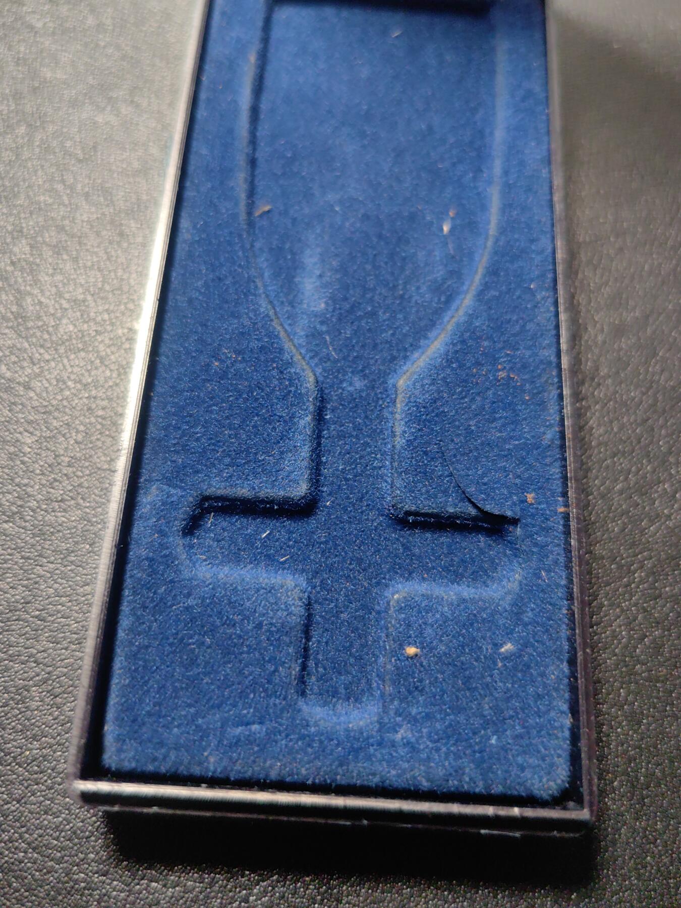 靖甫拍卖第九场 意大利维托里奥 维内托奖章带原盒