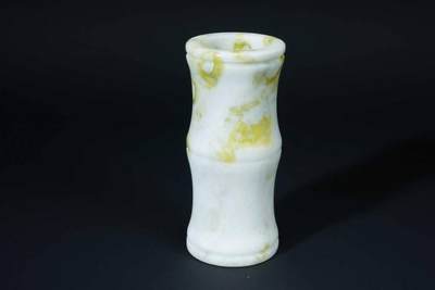 上海都达杂项专场103【全场包邮】  天然蓝田玉竹节笔筒63-256