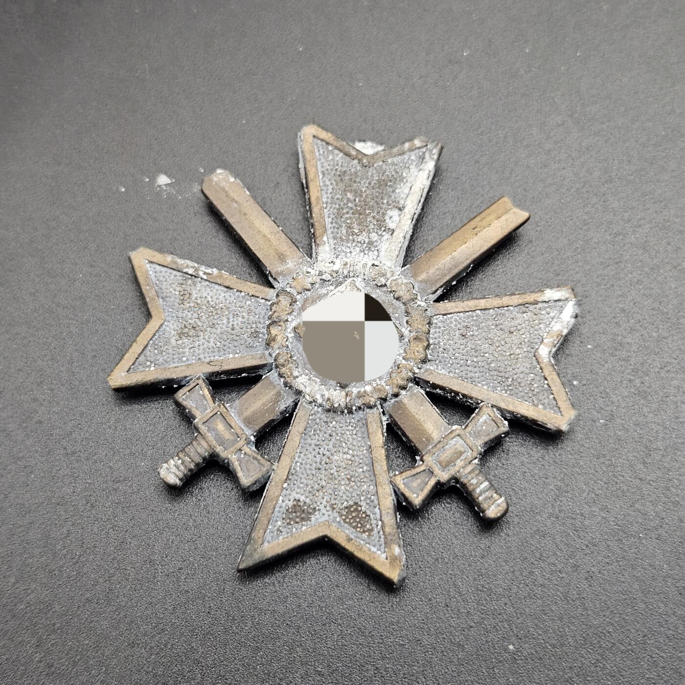 0元起拍勋章 第344期 咸鱼国勋章拍卖专场 4月8日（周三）下午6：00开始