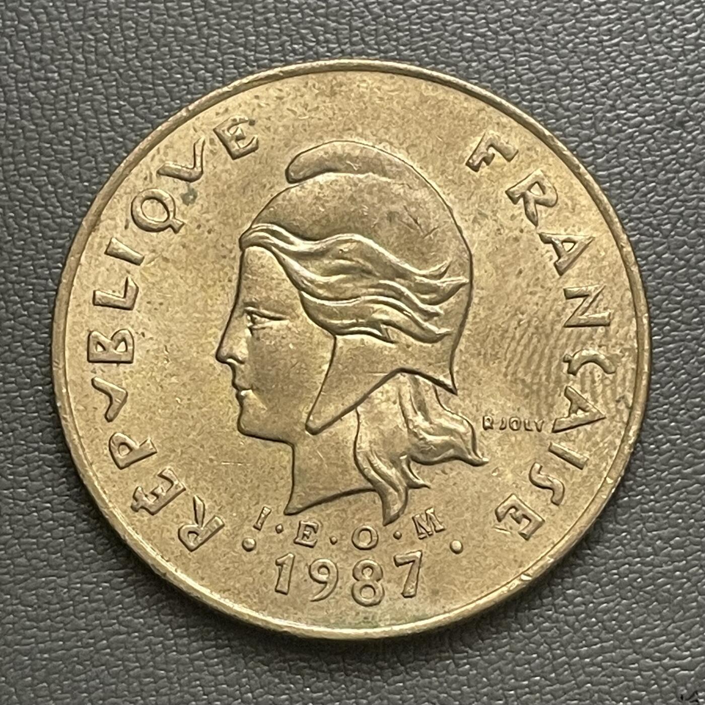 回流0405 新喀里多尼亚1987年100法郎 茅草屋镍青铜币