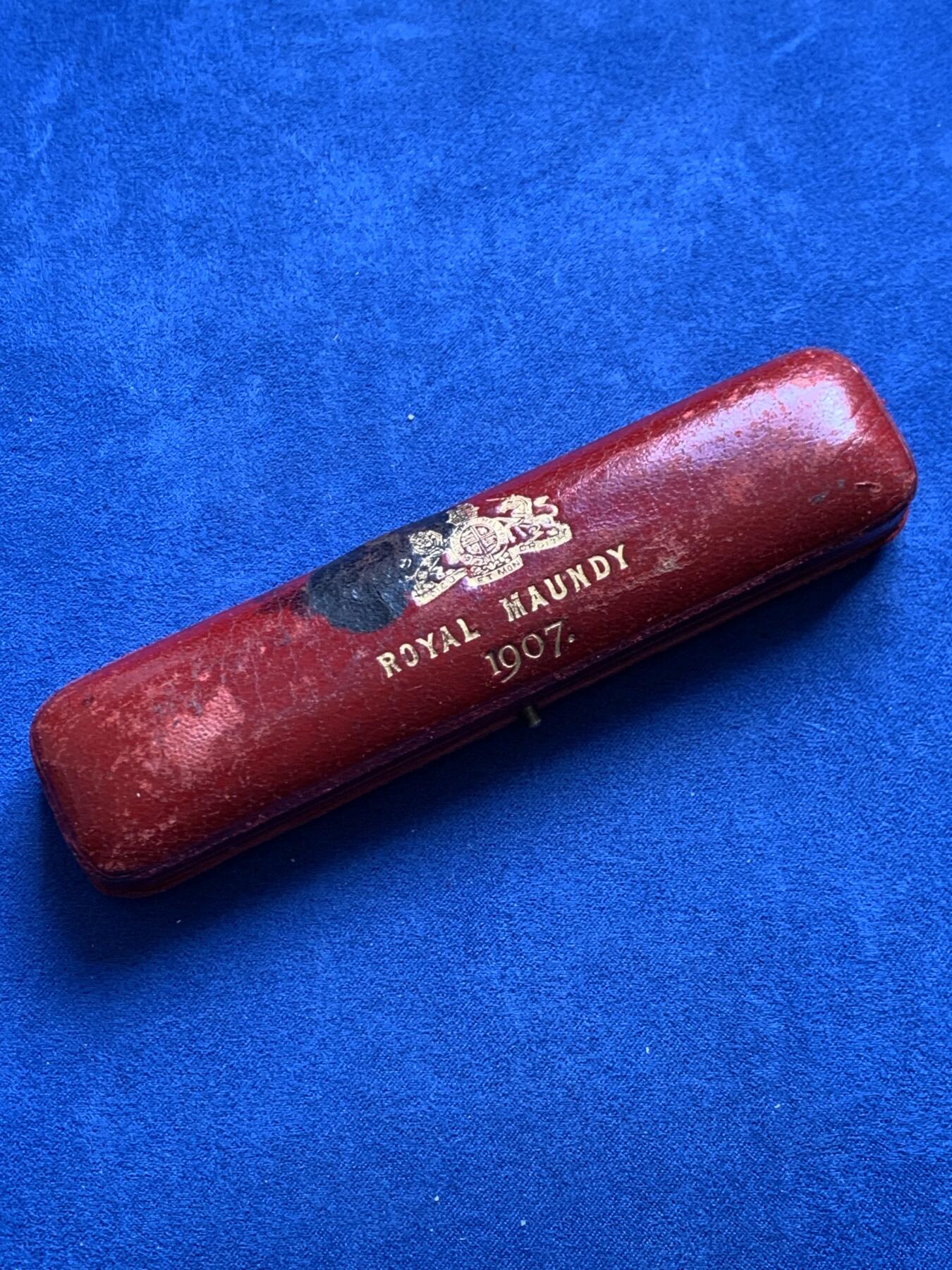 《竞宝斋》第477场 周日，周一 2场连拍 （全场包邮）欢迎送拍 1907年濯足币4枚装空盒一个 细节见图