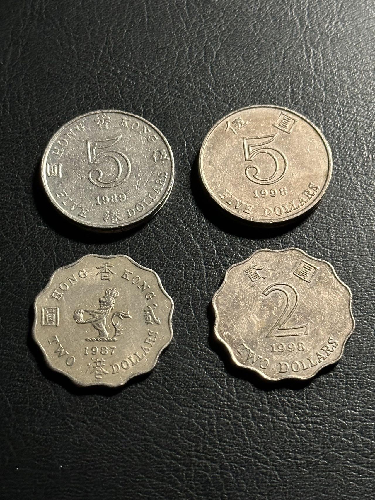 丙午马年四月第二场 。本期更新各类稀有品种 香港2，5一组4枚。女王和紫荆花。女王版本还是不错的！（不设起拍，放漏）