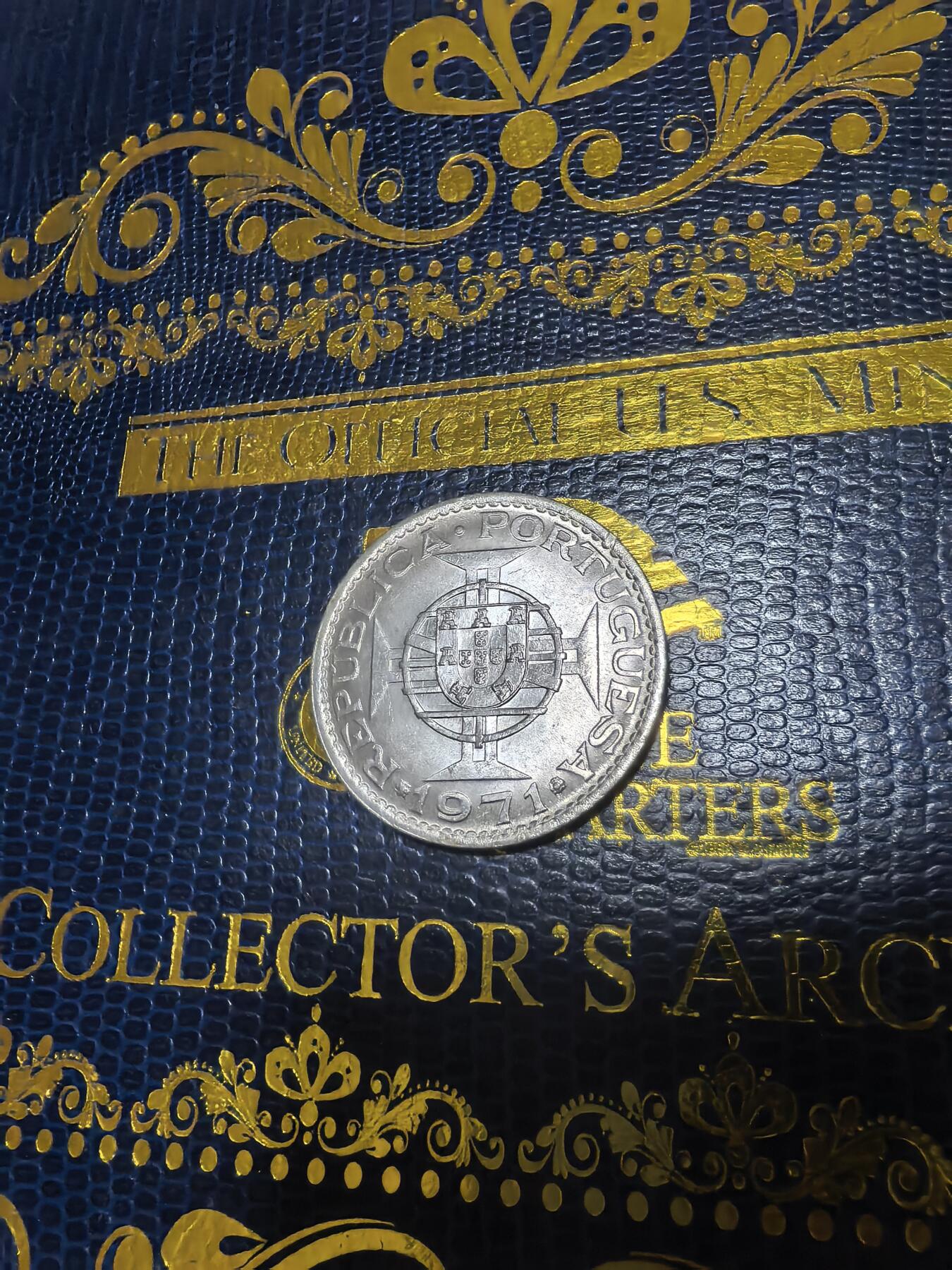 长老汇马年精选第十六场拍卖 1971澳门5元银币，10克650银（1）