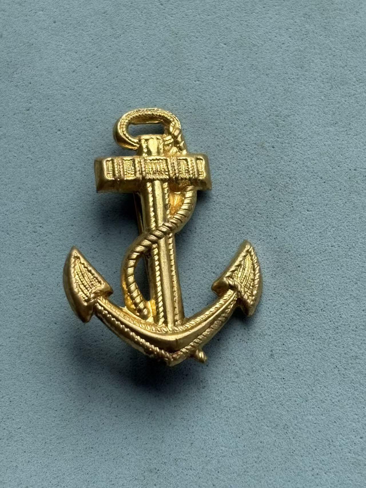 盛世勋华——号角文化勋章邮票专场拍卖第313期 东德海军徽章