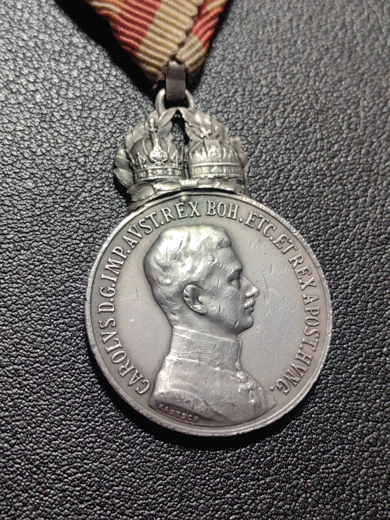 靖甫拍卖第九场 奥匈银级军功奖章 卡尔皇帝版