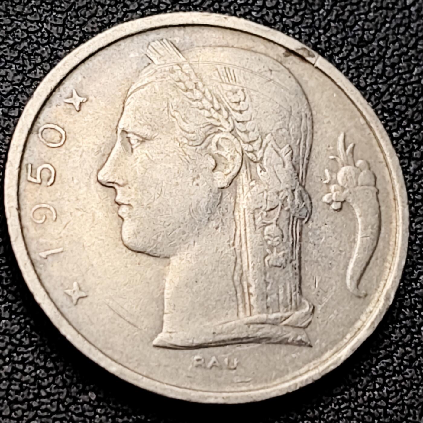 泉币菌-第220场-拍品多 请提前出价 。