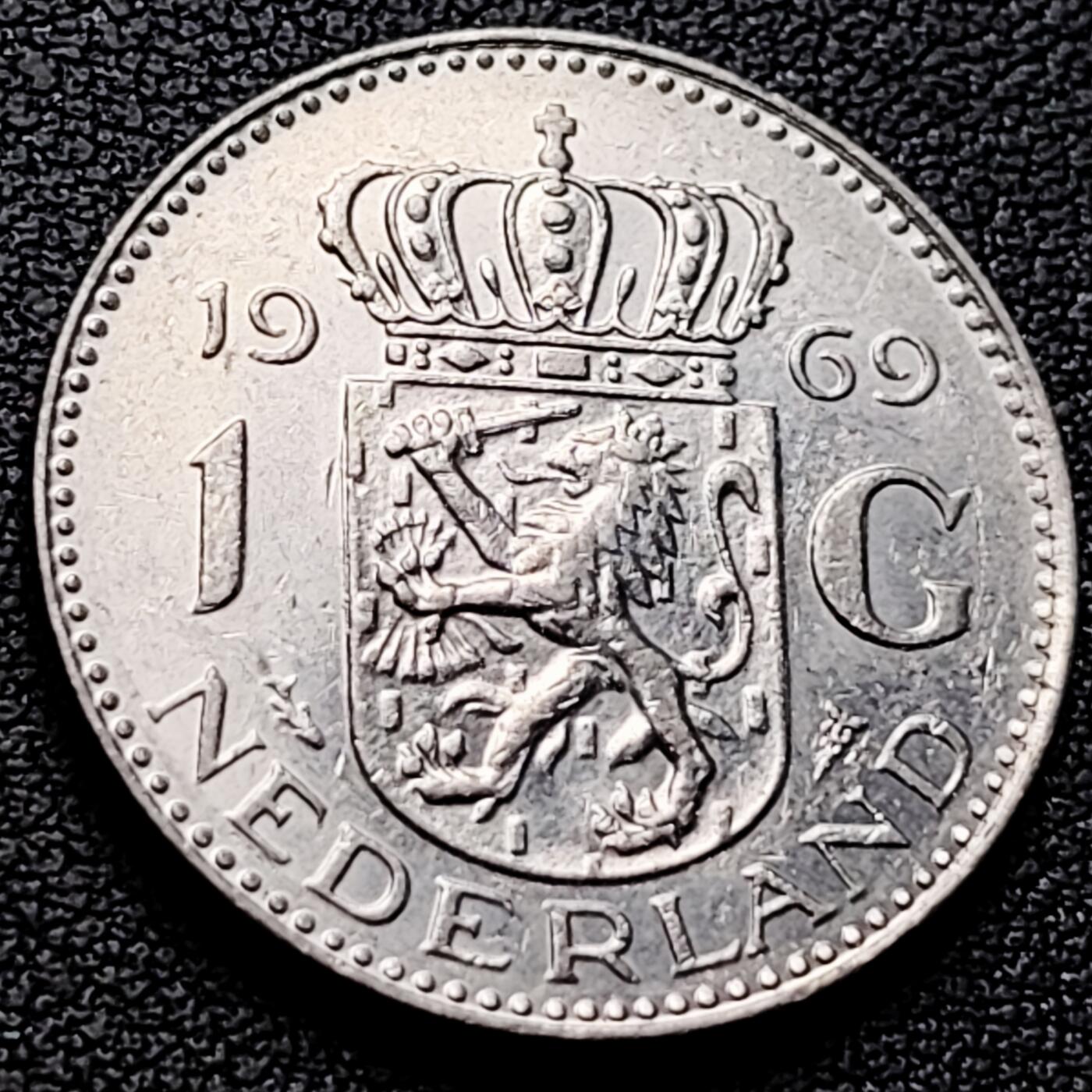 泉币菌-第220场-拍品多 请提前出价 。