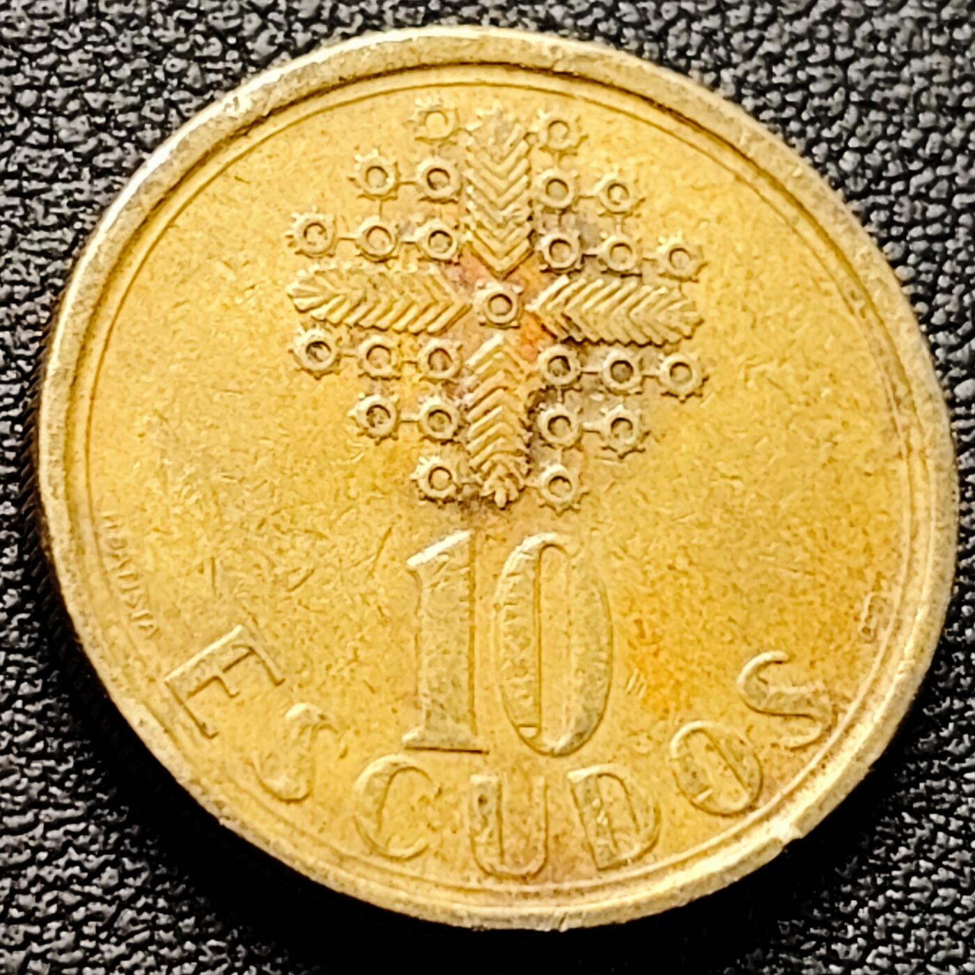 泉币菌-第220场-拍品多 请提前出价 。