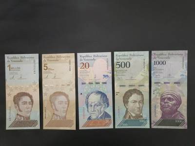 外国纸币专场260411场 - 委内瑞拉🇻🇪五张，全新品相UNC。