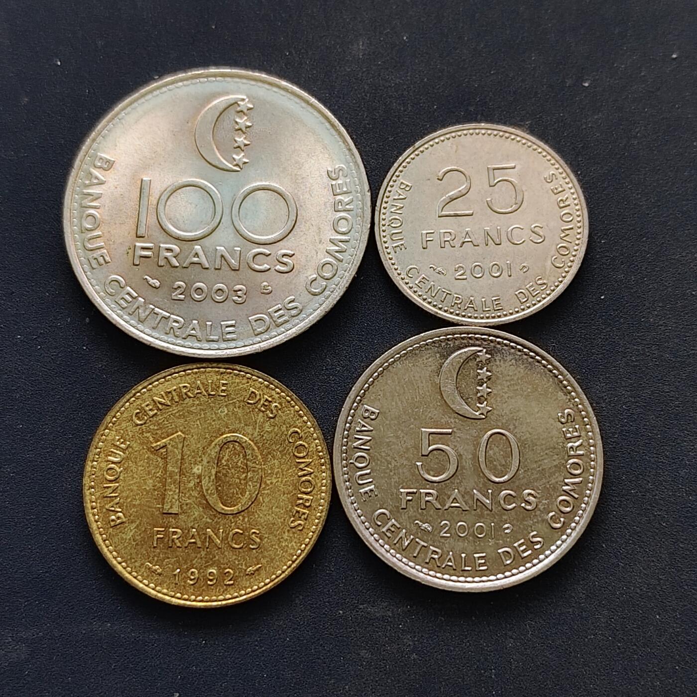 【全场包邮】纯粹捡漏拍518场 科摩罗1992-2003年4枚套币