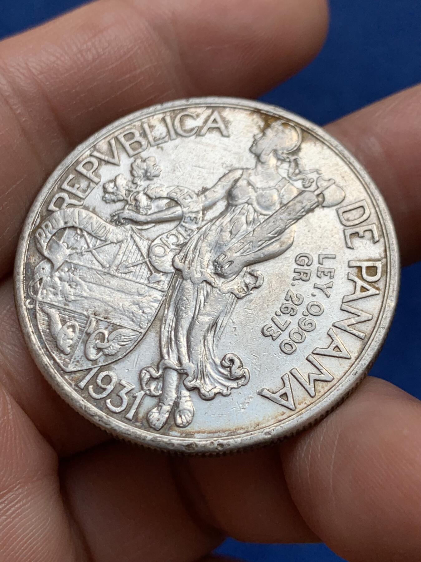 《竞宝斋》第477场 周日，周一 2场连拍 （全场包邮）欢迎送拍 巴拿马1931年女神1巴波亚大银币