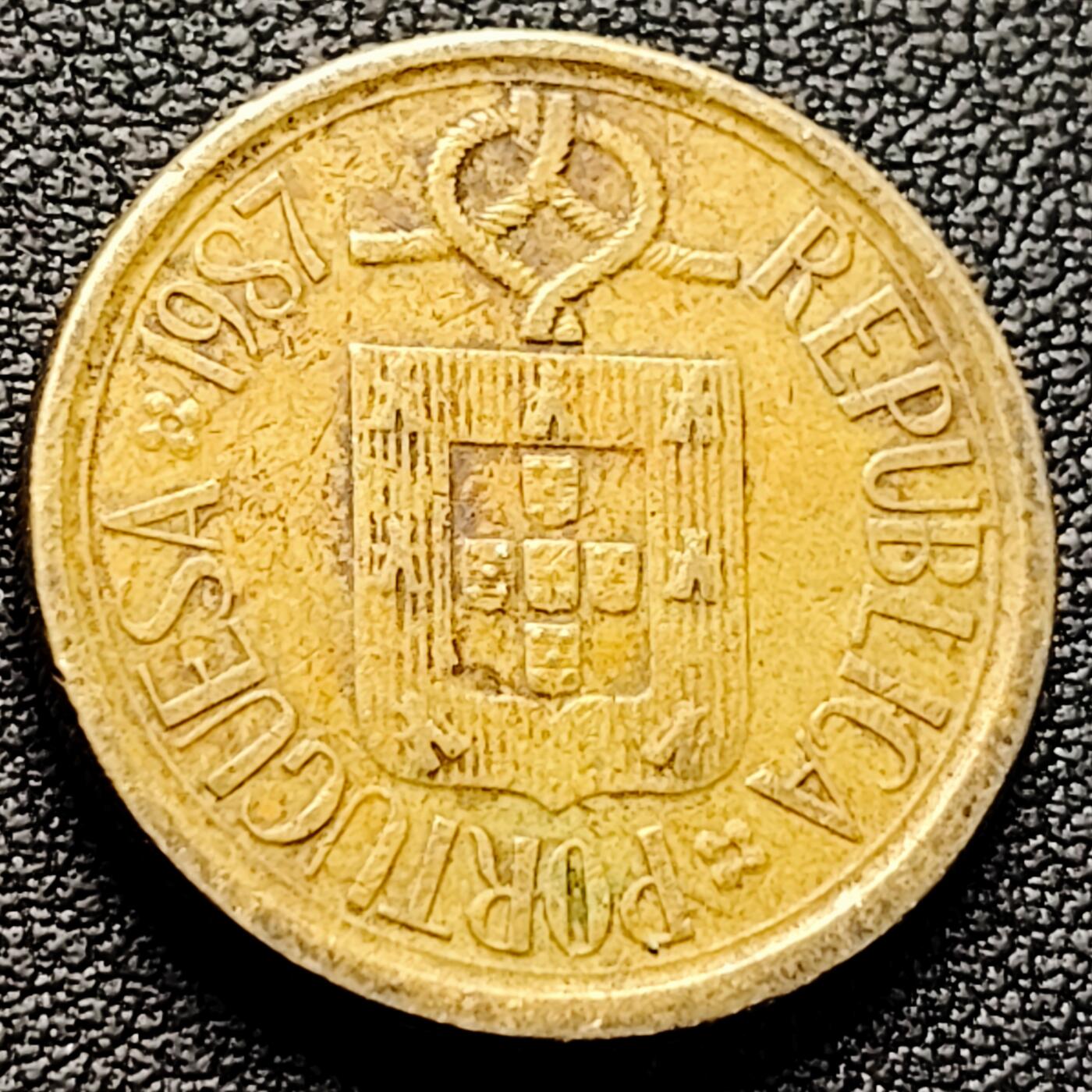 泉币菌-第220场-拍品多 请提前出价 。