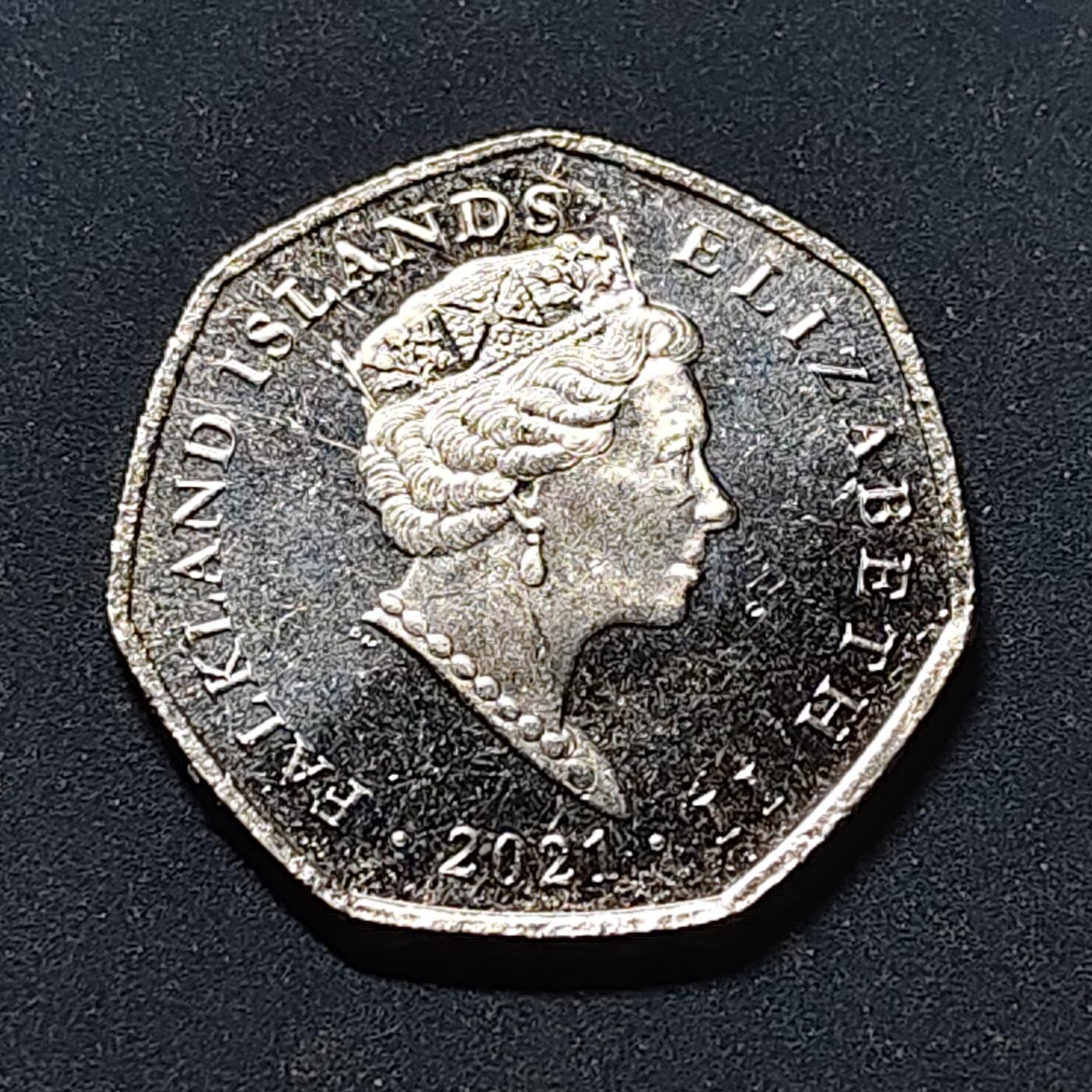 【全场包邮】纯粹捡漏拍518场 福克兰群岛2021年50便士白眉企鹅PL纪念币