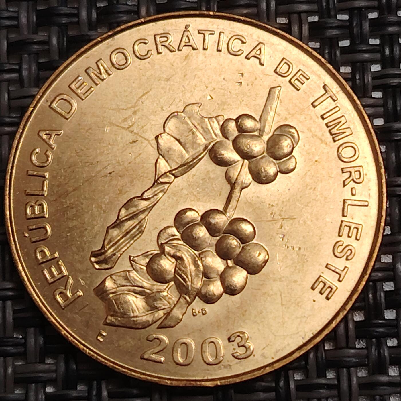 布加迪🐬～世界钱币(上海)🌾第 287 期 /  各国套币和散币 东帝汶🇹🇱