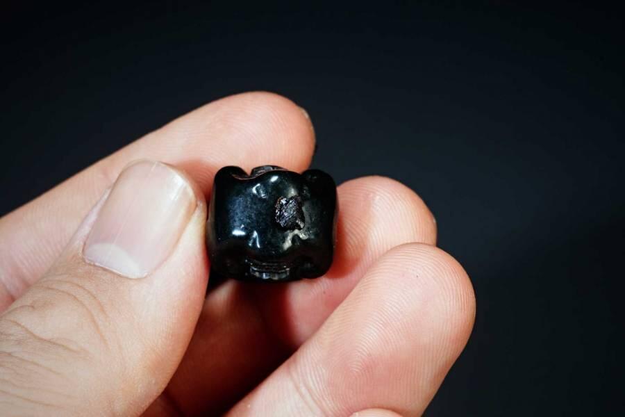 上海都达杂项专场六十八【全场包邮】 天然和田玉青玉精雕《笑口常开》挂件 附鉴定证书958-197