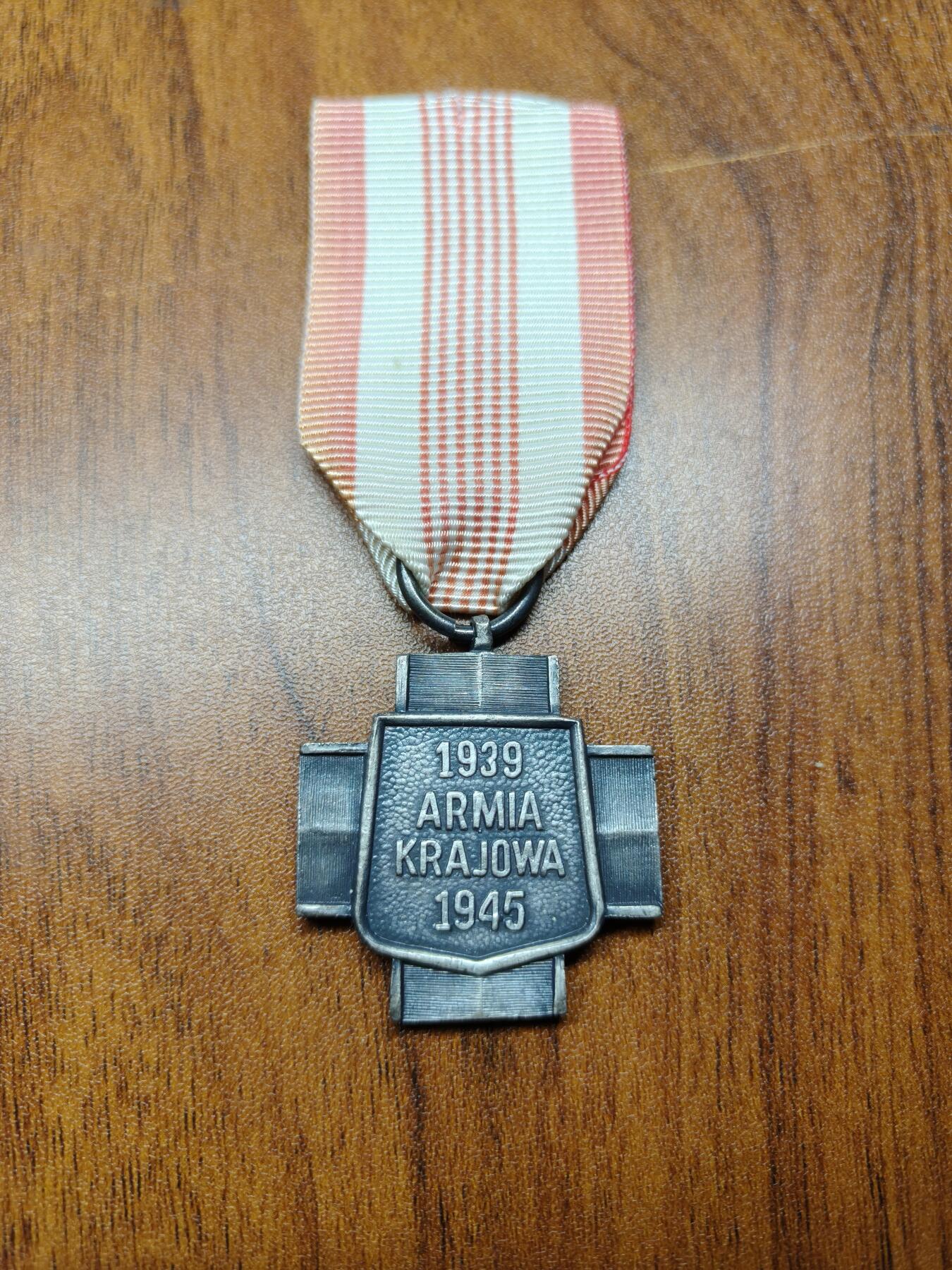 蜀地medal 2026春季精品专场 第5场 波兰家乡军纪念章 授予二战波兰地下游击队和波兰抵抗组织成员 非常罕见