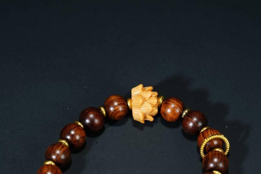 上海都达杂项专场六十八【全场包邮】 海南黄花梨虎皮纹灯笼珠莲花手串 附鉴定证书95-290