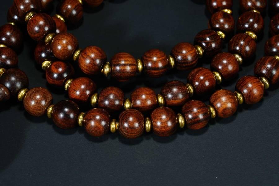 上海都达杂项专场六十八【全场包邮】 海南黄花梨虎皮纹灯笼珠多圈时来运转吊坠手串 附鉴定证书95-293