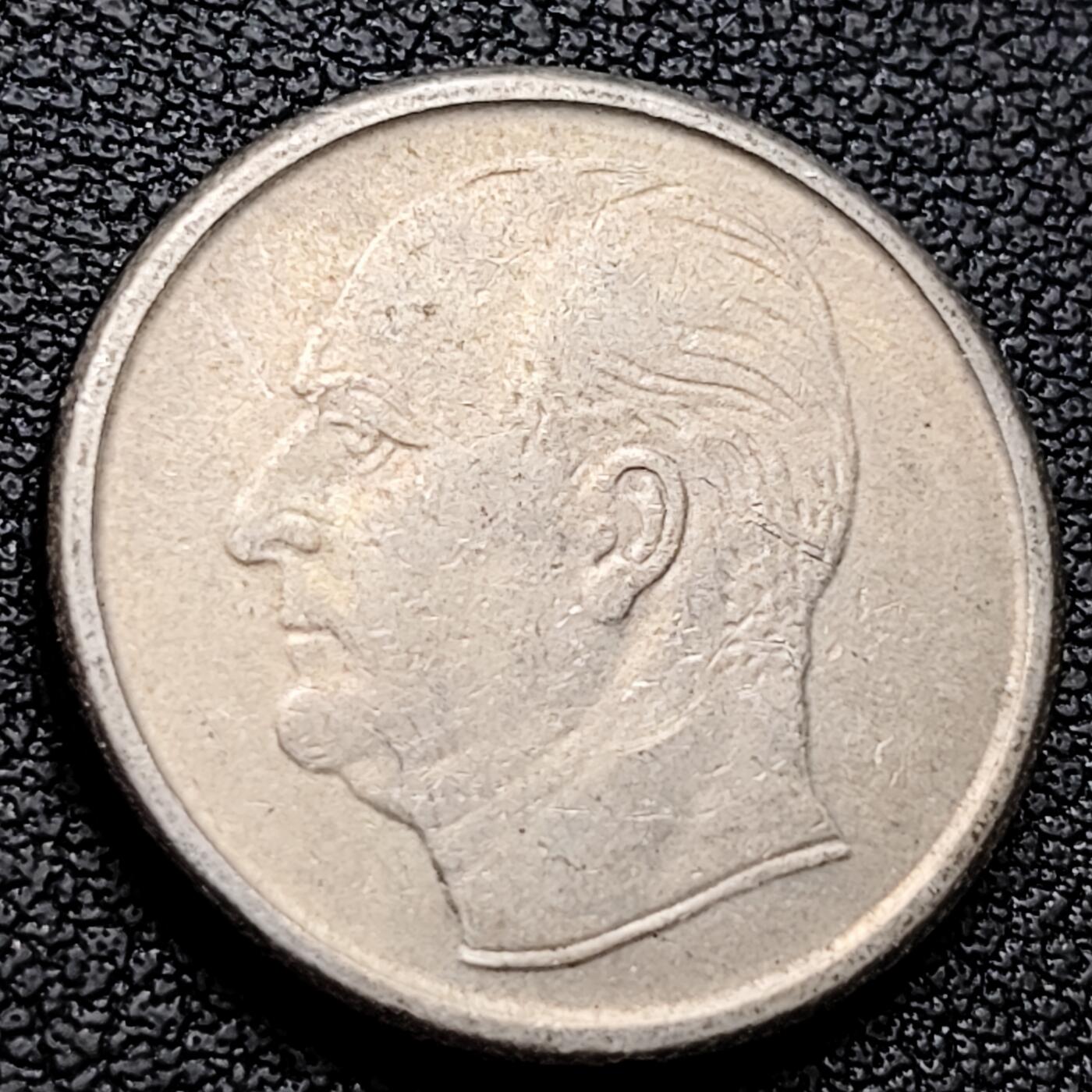 泉币菌-第221场-拍品多 请提前出价 。