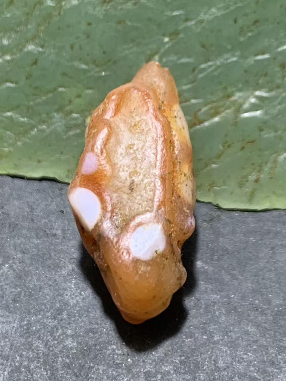 放福利！精美罕见天然戈壁阿拉善粉色天眼纹玛瑙原石一颗，