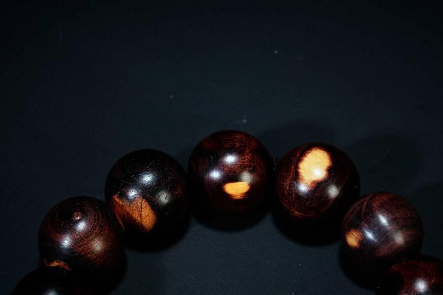 上海都达杂项专场六十八【全场包邮】 海南黄花梨虎皮纹1.8圆珠手串 附鉴定证书95-281