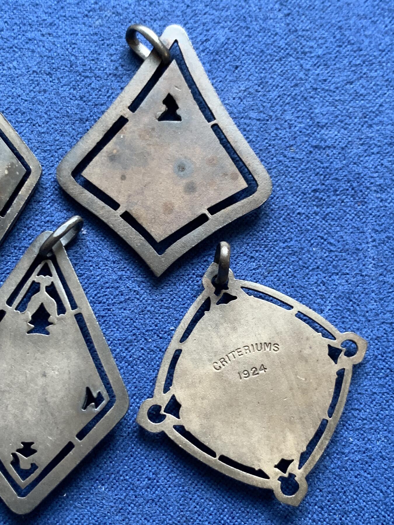 《竞宝斋》第478场 周日，周一 2场连拍 （全场包邮）欢迎送拍