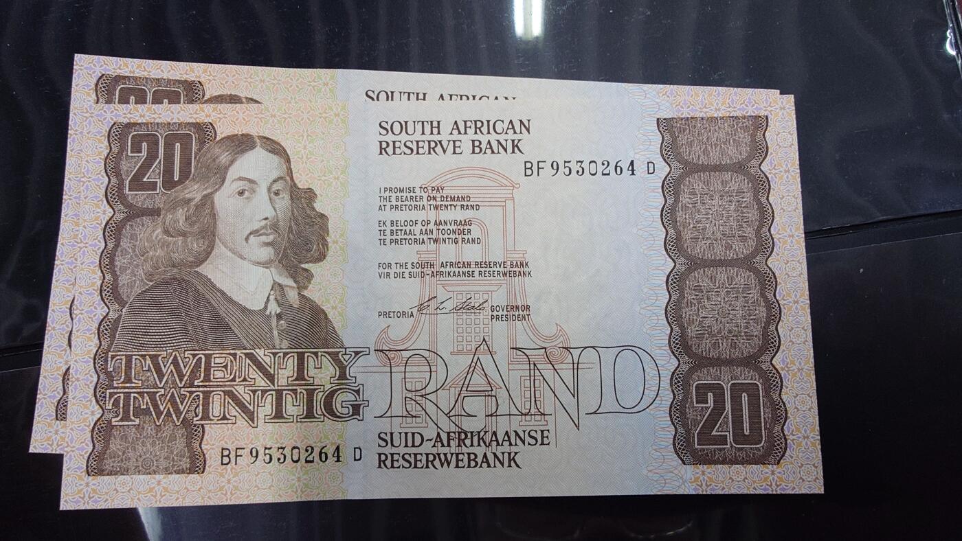世界钱币～微拍第244期暨2026年第25期  老库存每款各1-2张清仓低价起拍 老版南非20兰特 全新绝品无4尾号264
