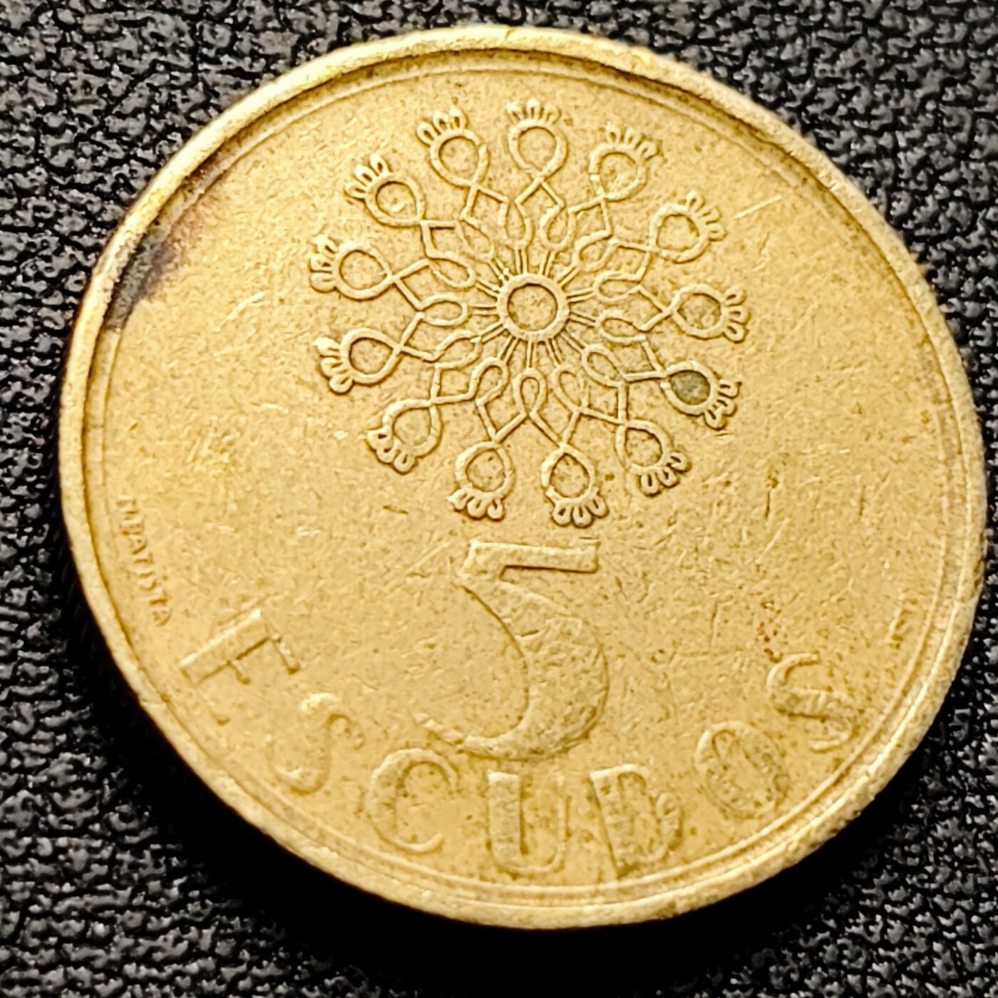 泉币菌-第221场-拍品多 请提前出价