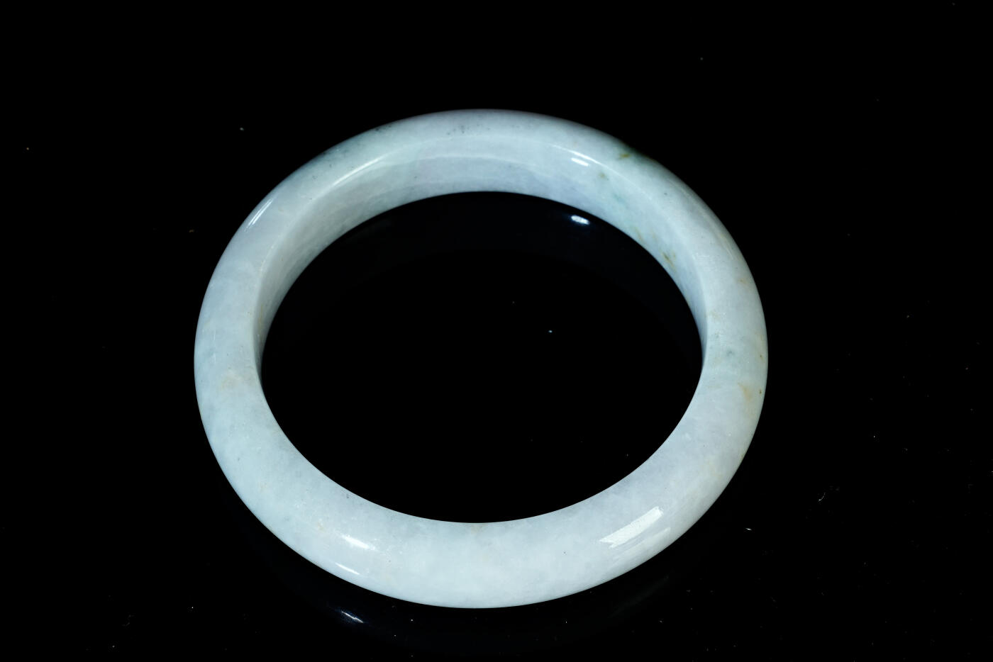 上海都达杂项专场六十八【全场包邮】 天然 冰糯种翡翠（A货）手镯 附鉴定证书95-136