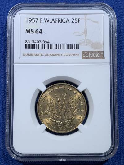 《竞宝斋》第478场 周日，周一 2场连拍 （全场包邮）欢迎送拍 - NGC MS64 法属西非、多哥1957年25法郎铜币 法属殖民地钱币，设计具有非洲特色，流通品种高分难得