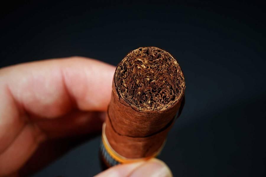 上海都达杂项专场六十八【全场包邮】 高希霸罗布图雪茄一根95-29