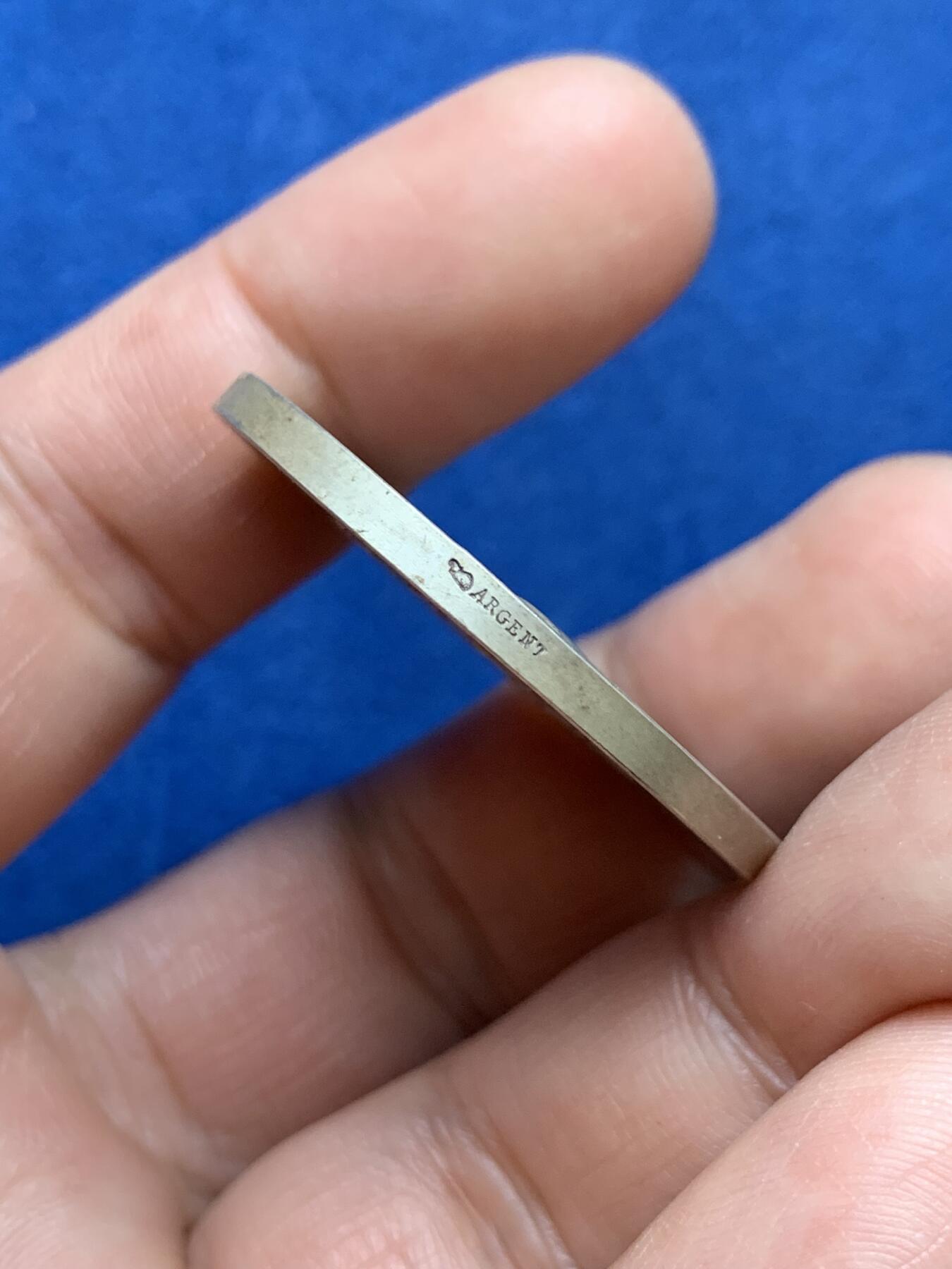 《竞宝斋》第478场 周日，周一 2场连拍 （全场包邮）欢迎送拍 法国1823年图卢兹花卉节银质代币，女诗人克莱蒙·伊索尔，22.7g，35.7mm，丰饶角边铭