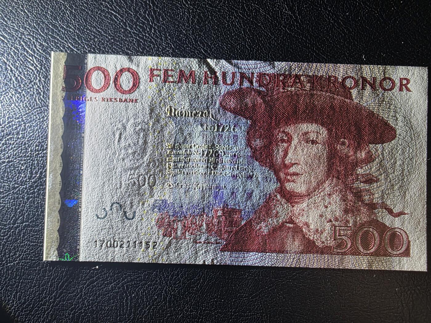 叁拾收藏第35期 瑞典上一版本2001年初版500克朗（瑞典最擅战的国王卡尔十一世） UNC