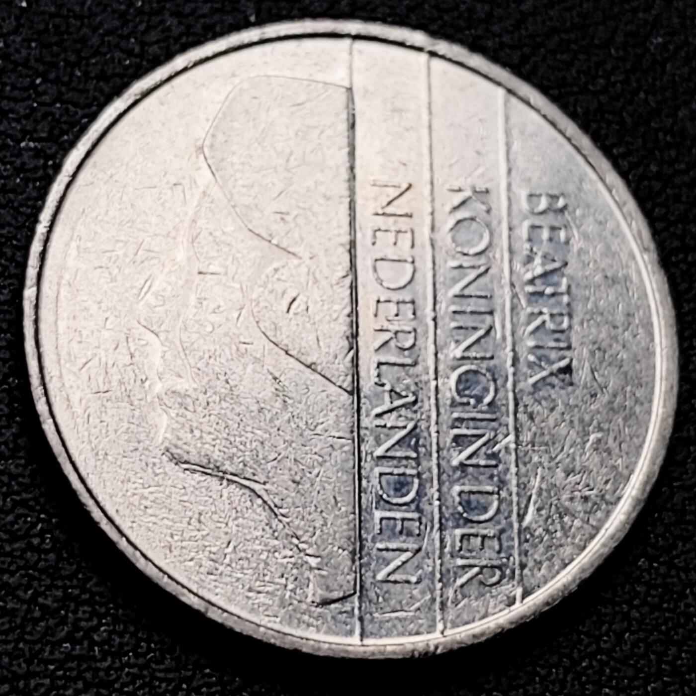 泉币菌-第221场-拍品多 请提前出价 。