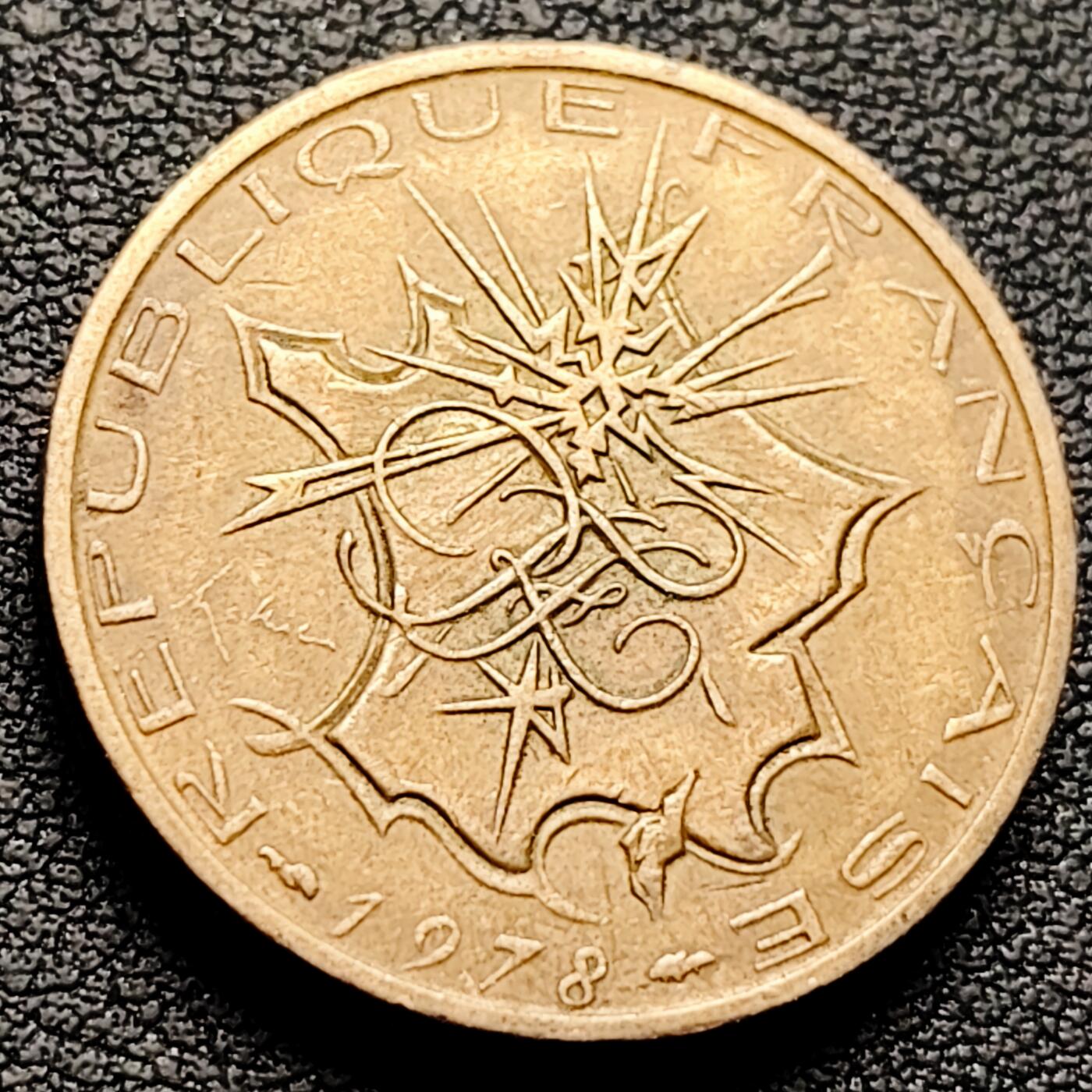 泉币菌-第221场-拍品多 请提前出价 。