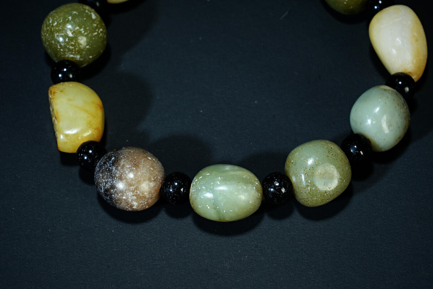 上海都达杂项专场六十八【全场包邮】 天然 和田玉籽料手串95-145