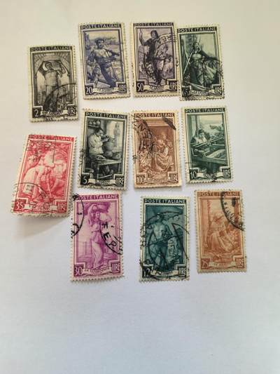 杂票 - 意大利邮票 各行业从业者11枚旧品看图
